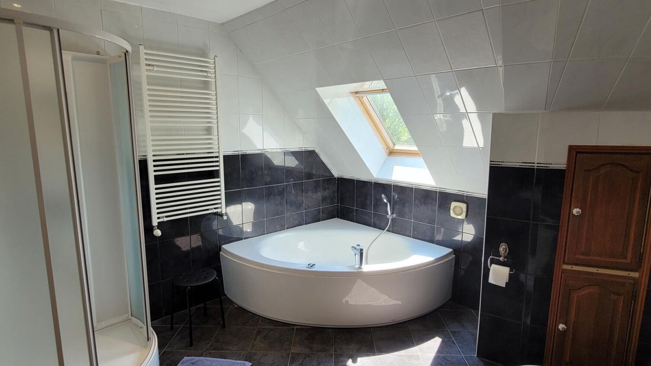 Photo of Bathroom in Isigny-le-Buat