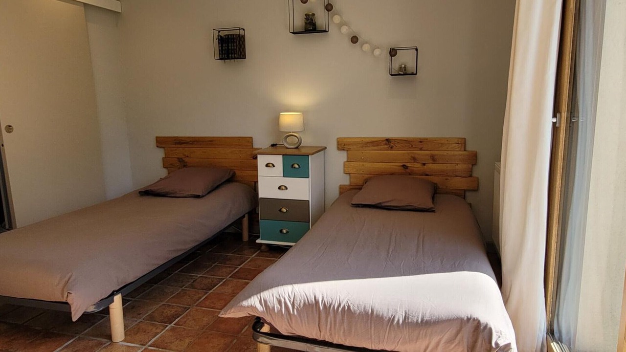 Photo of Bedroom in Isigny-le-Buat