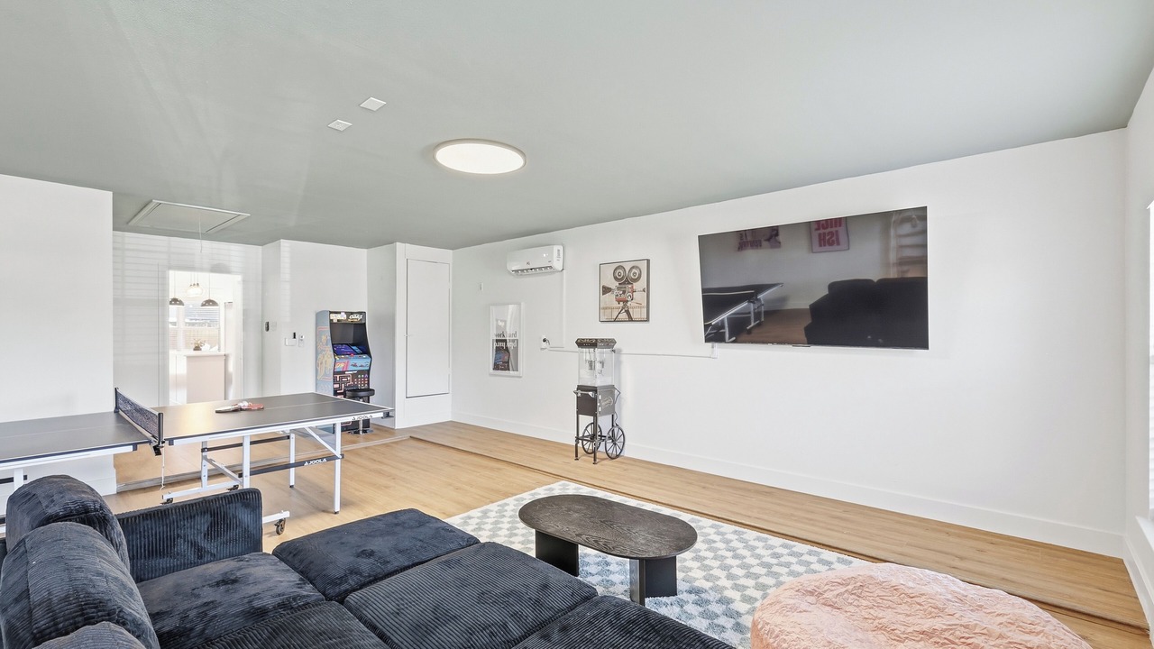 Photo of Livingroom in Red Oak