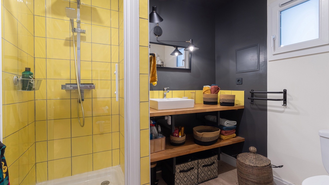 Photo of Bathroom in Ceret