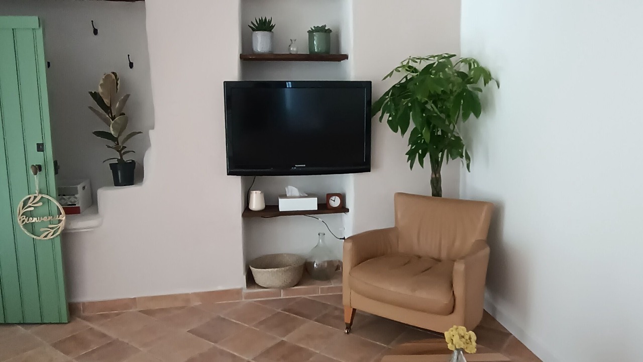 Photo of Livingroom in Saint-Jean-de-Fos
