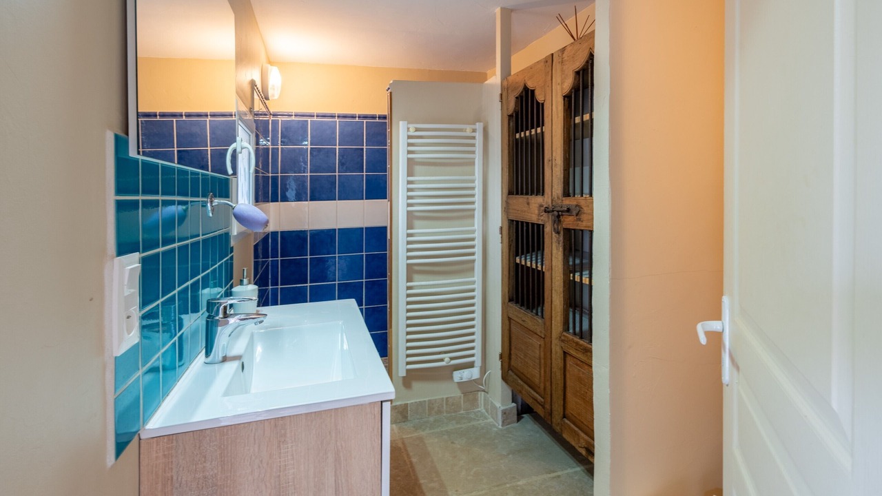 Photo of Bathroom in Grillon