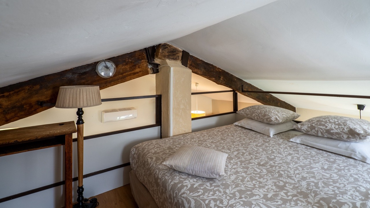 Photo of Bedroom in Grillon