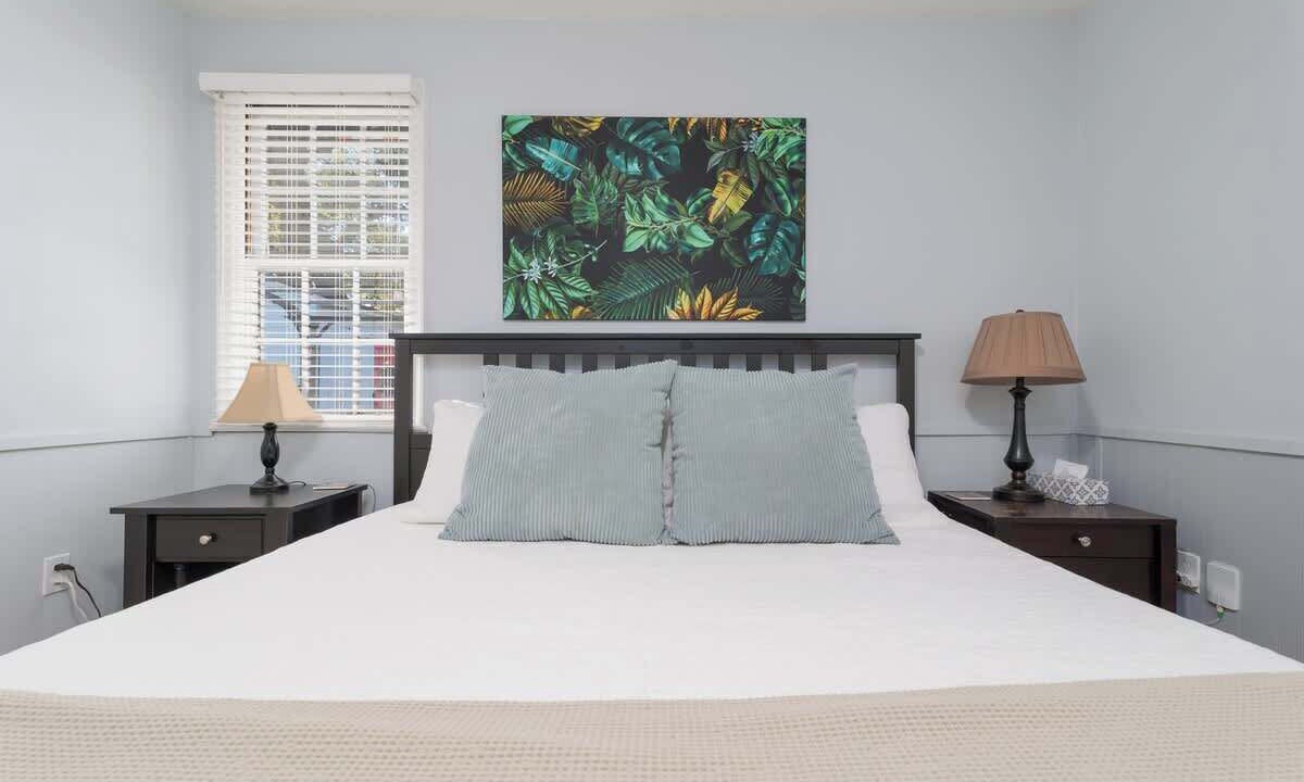 Photo of Bedroom in Avondale