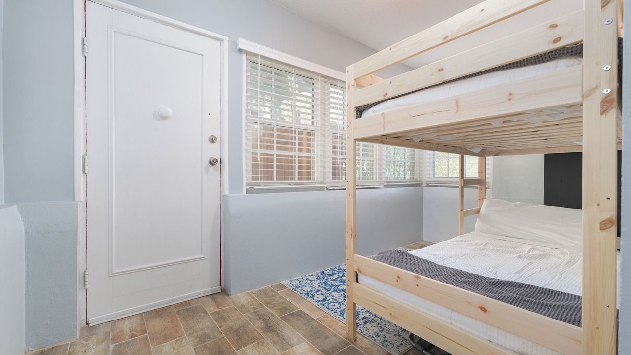 Photo of Bedroom in Avondale