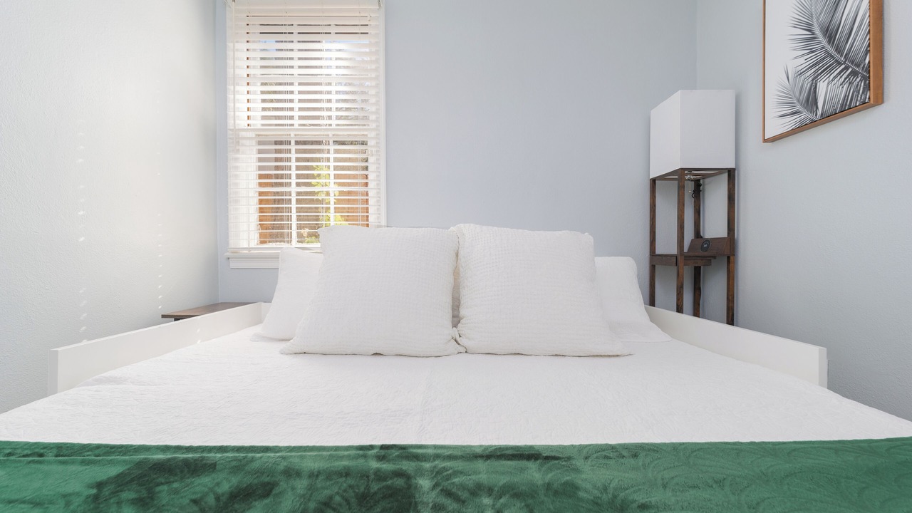 Photo of Bedroom in Avondale