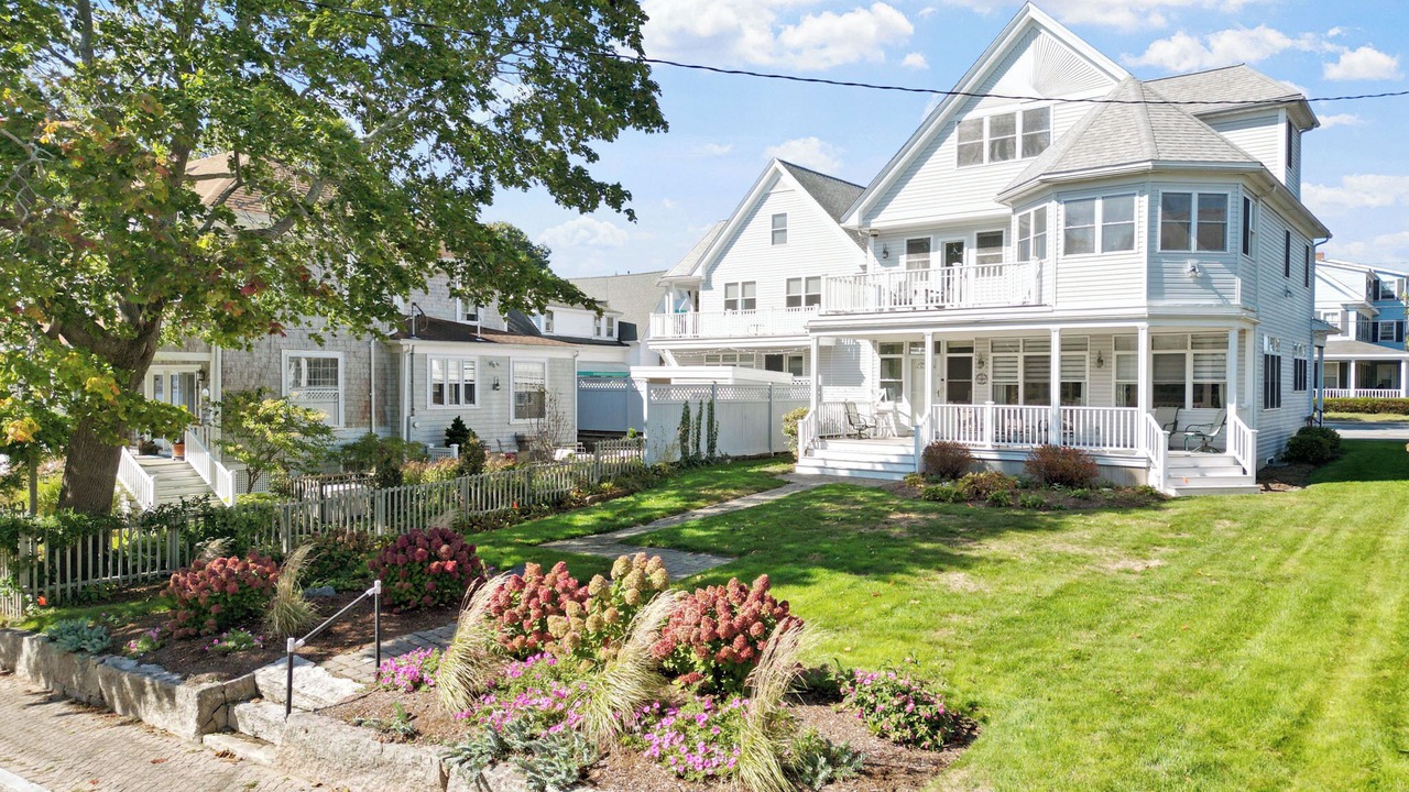 Photo of Others in Onset