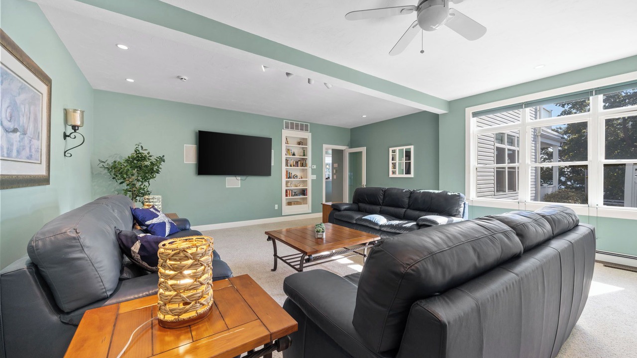 Photo of Livingroom in Onset