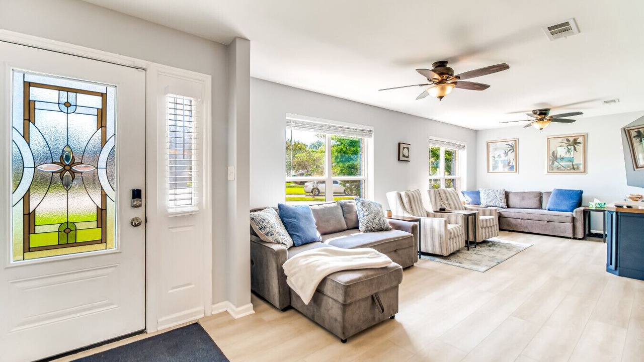 Photo of Bedroom in Myrtle Grove