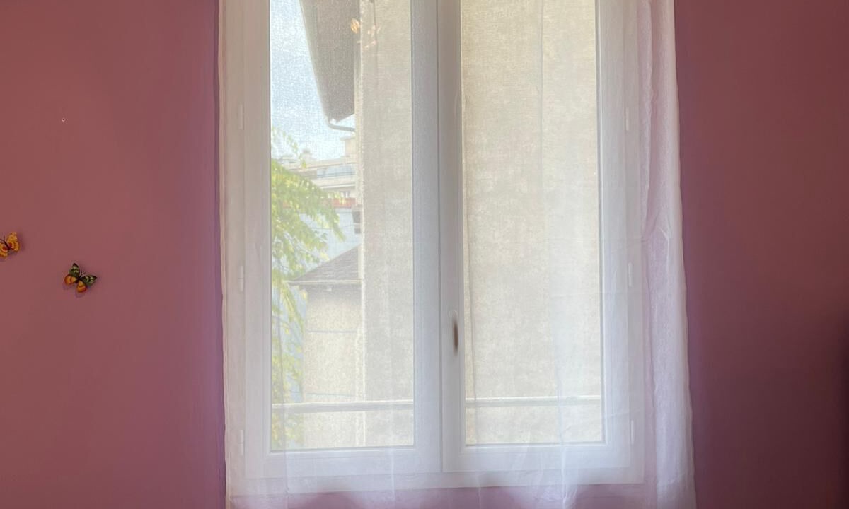 Photo of Bedroom in Colombes