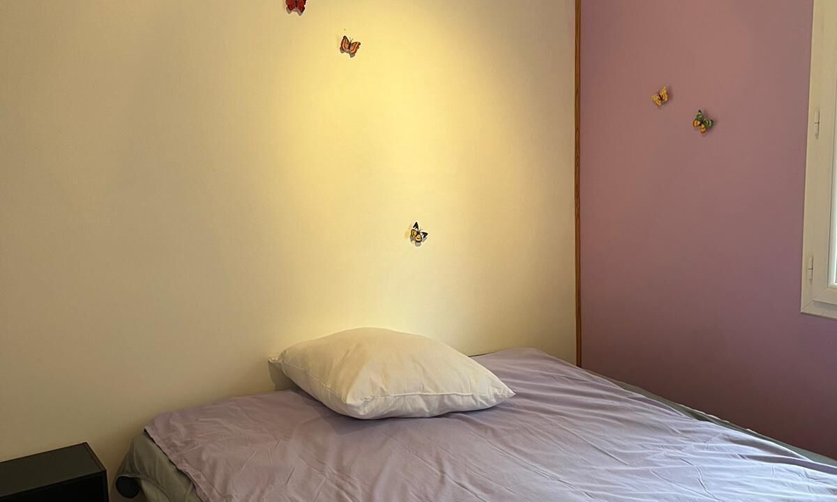 Photo of Bedroom in Colombes