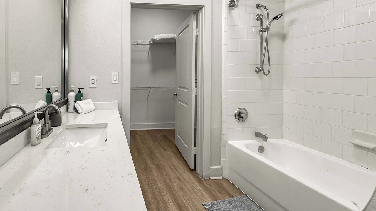 Photo of Bathroom in Deep Ellum