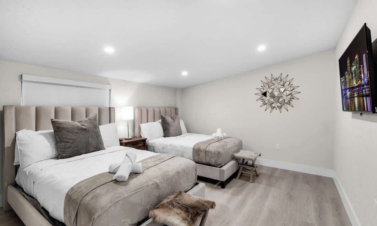 Photo of Bedroom in Driftwood