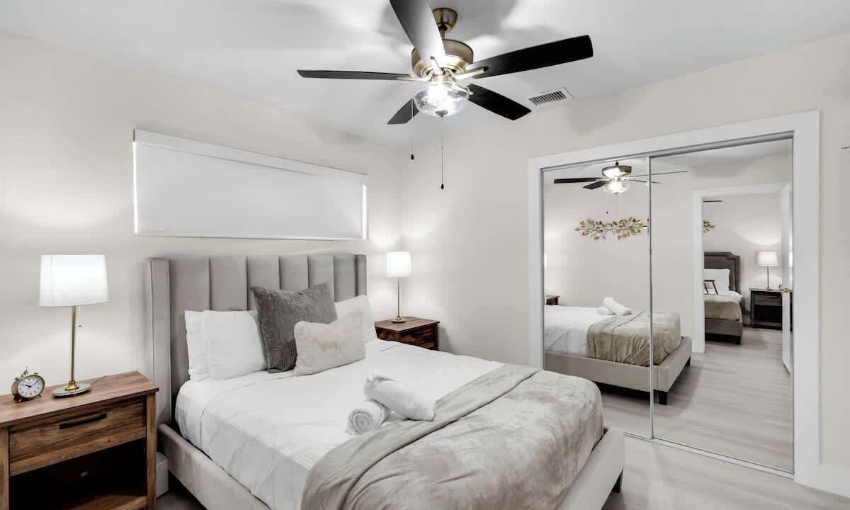Photo of Bedroom in Driftwood