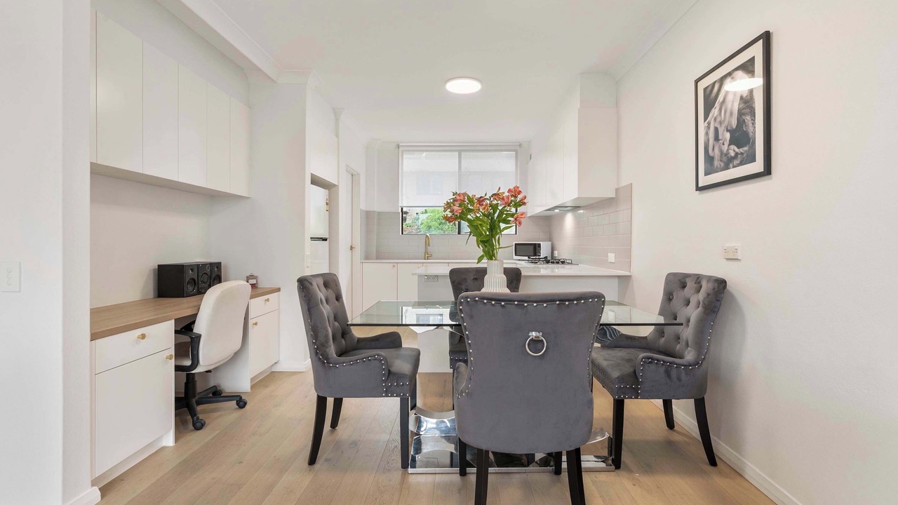 Photo of Others in Fairlight