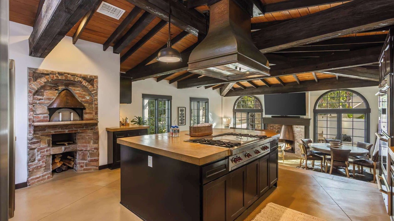 Photo of Kitchen in Nichols Canyon