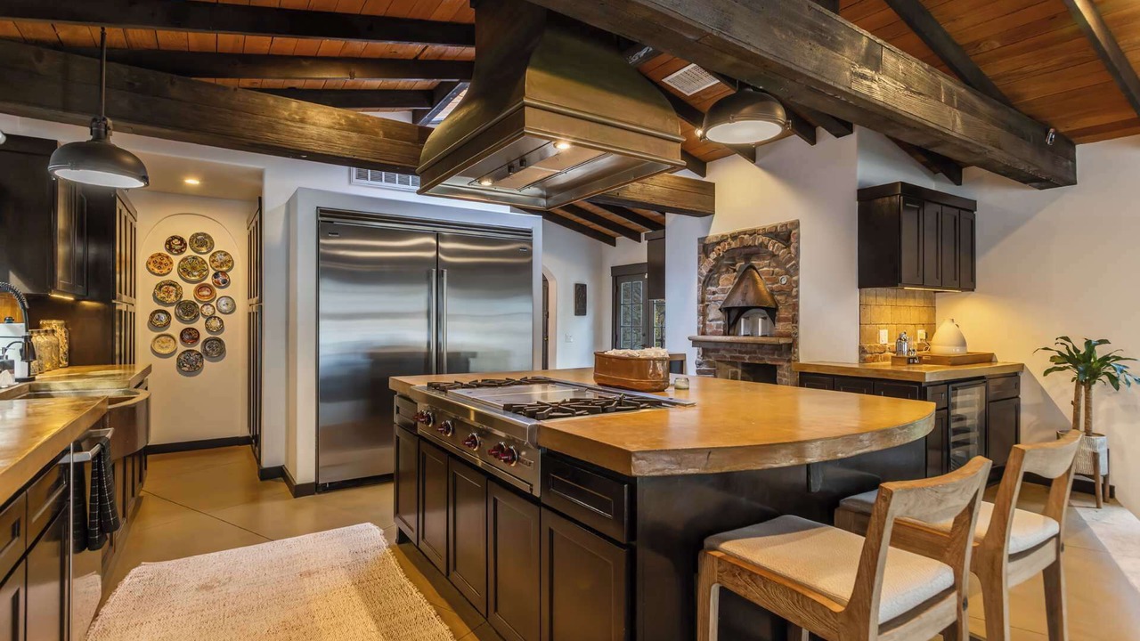 Photo of Kitchen in Nichols Canyon