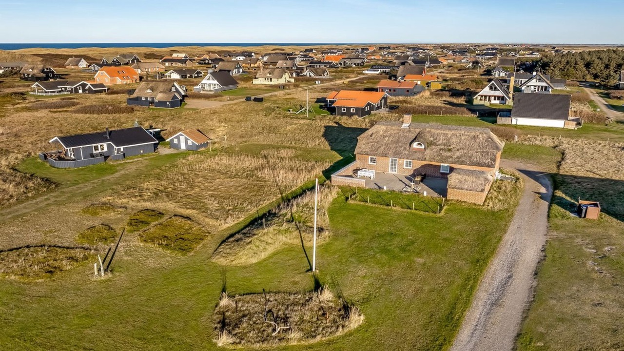 Photo of Others in Vrist Strand