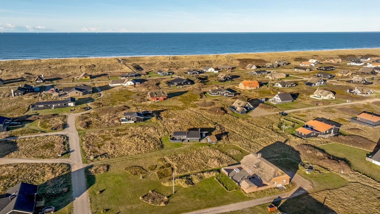 Photo of Others in Vrist Strand