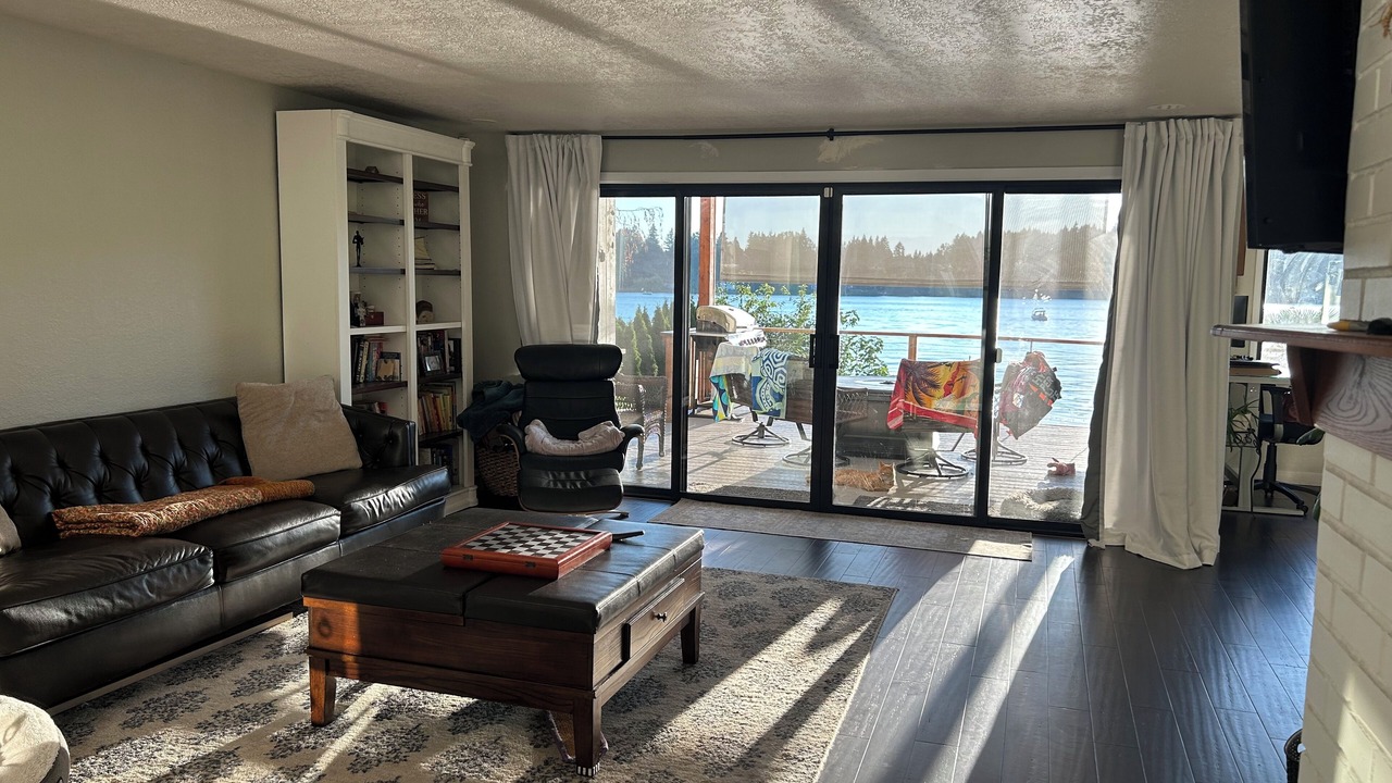 Photo of Livingroom in Lacey