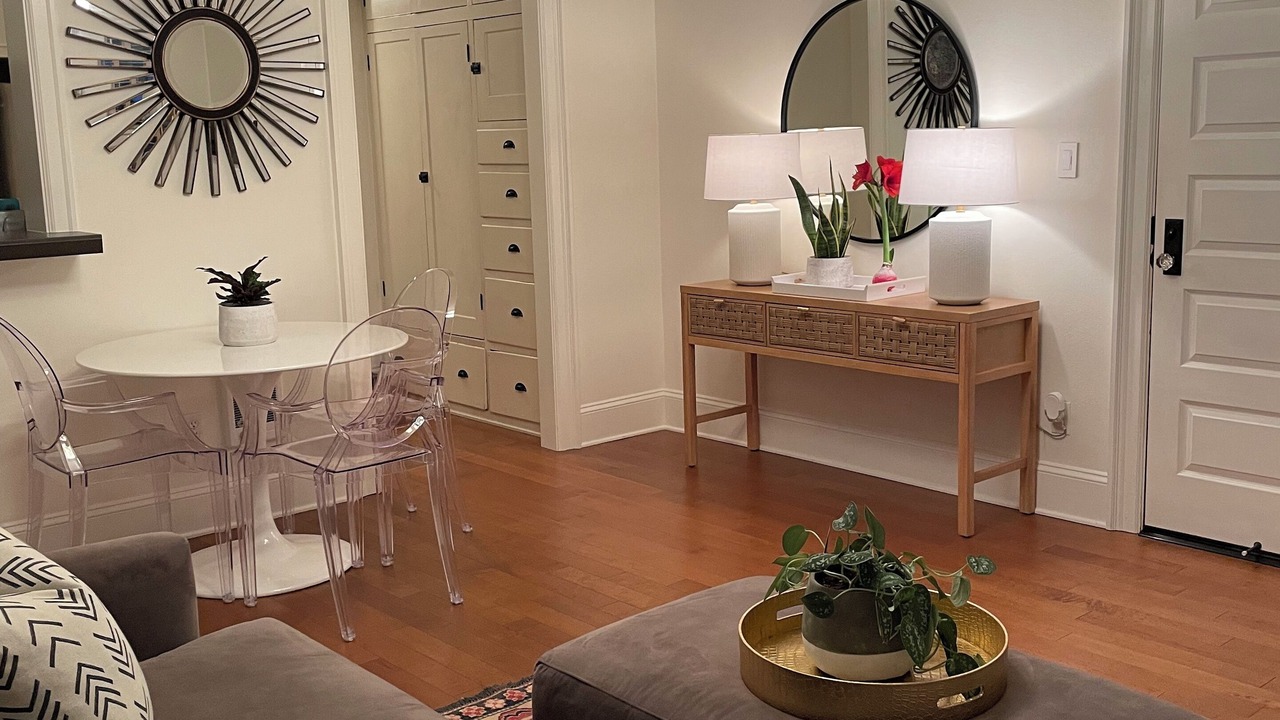 Photo of Livingroom in Nob Hill