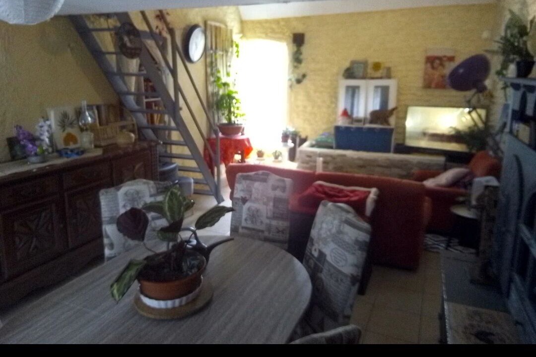 Photo of Livingroom in Gurs