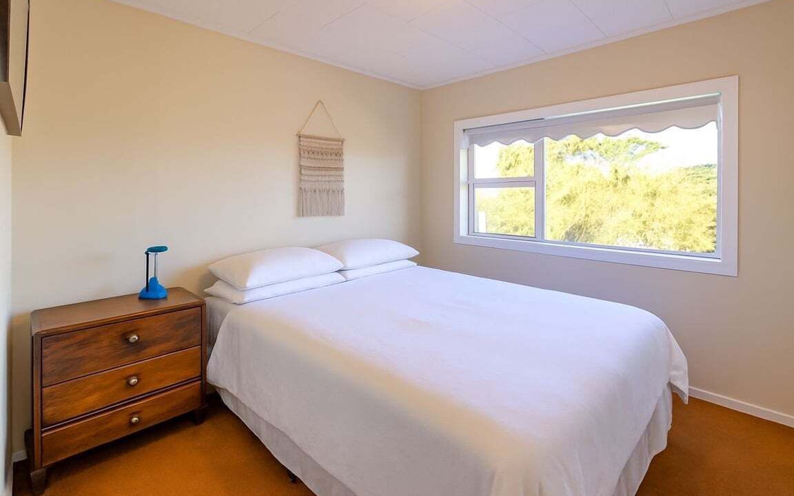 Photo of Bedroom in Surfdale
