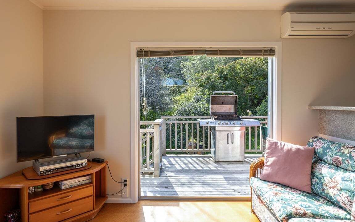 Photo of Livingroom in Surfdale