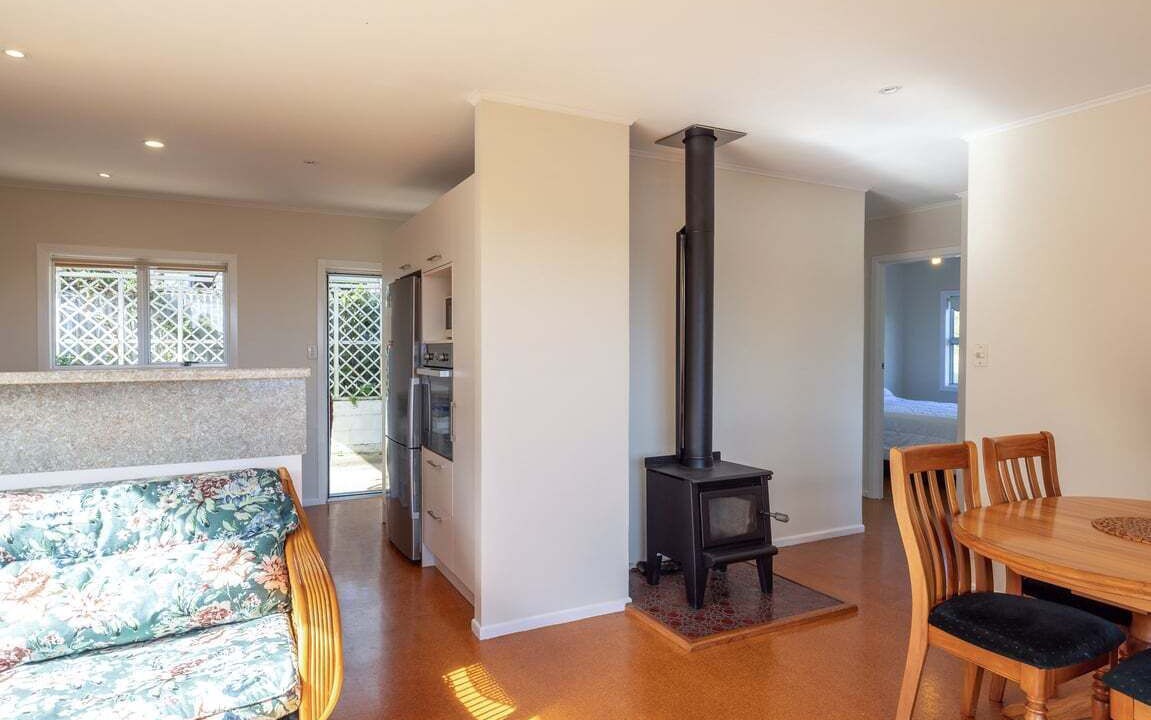 Photo of Others in Surfdale