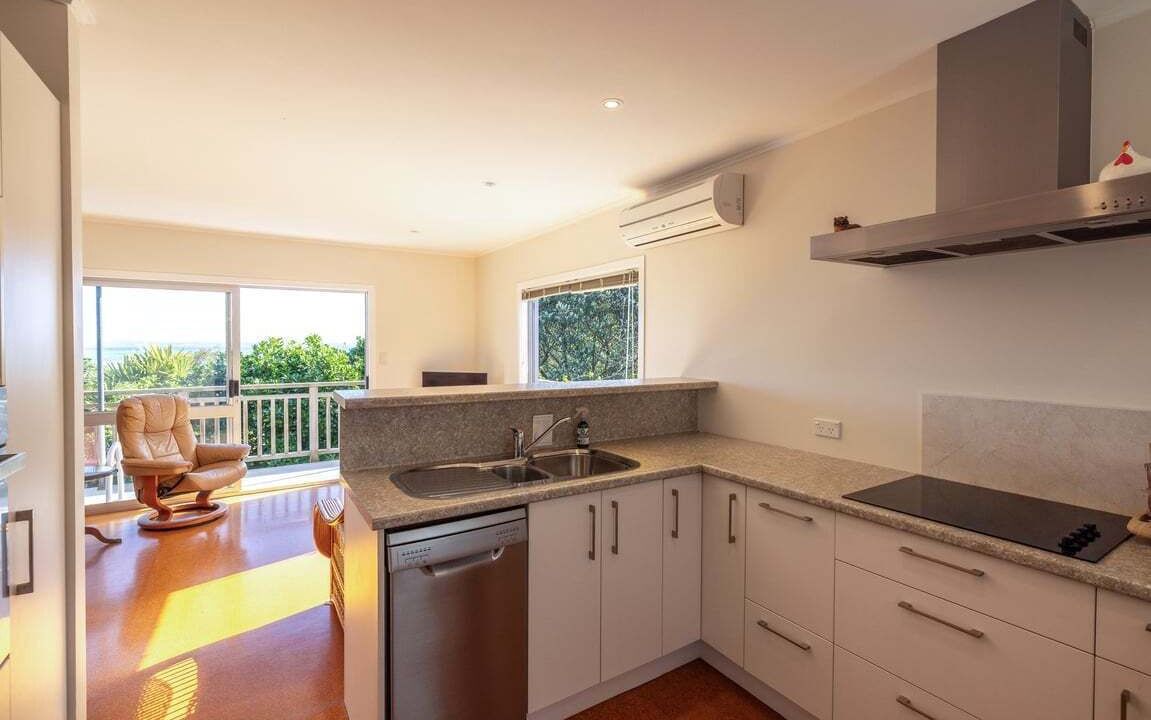 Photo of Kitchen in Surfdale