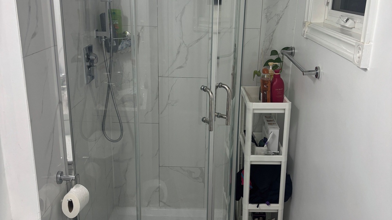 Photo of Bathroom in Golfdale Gardens
