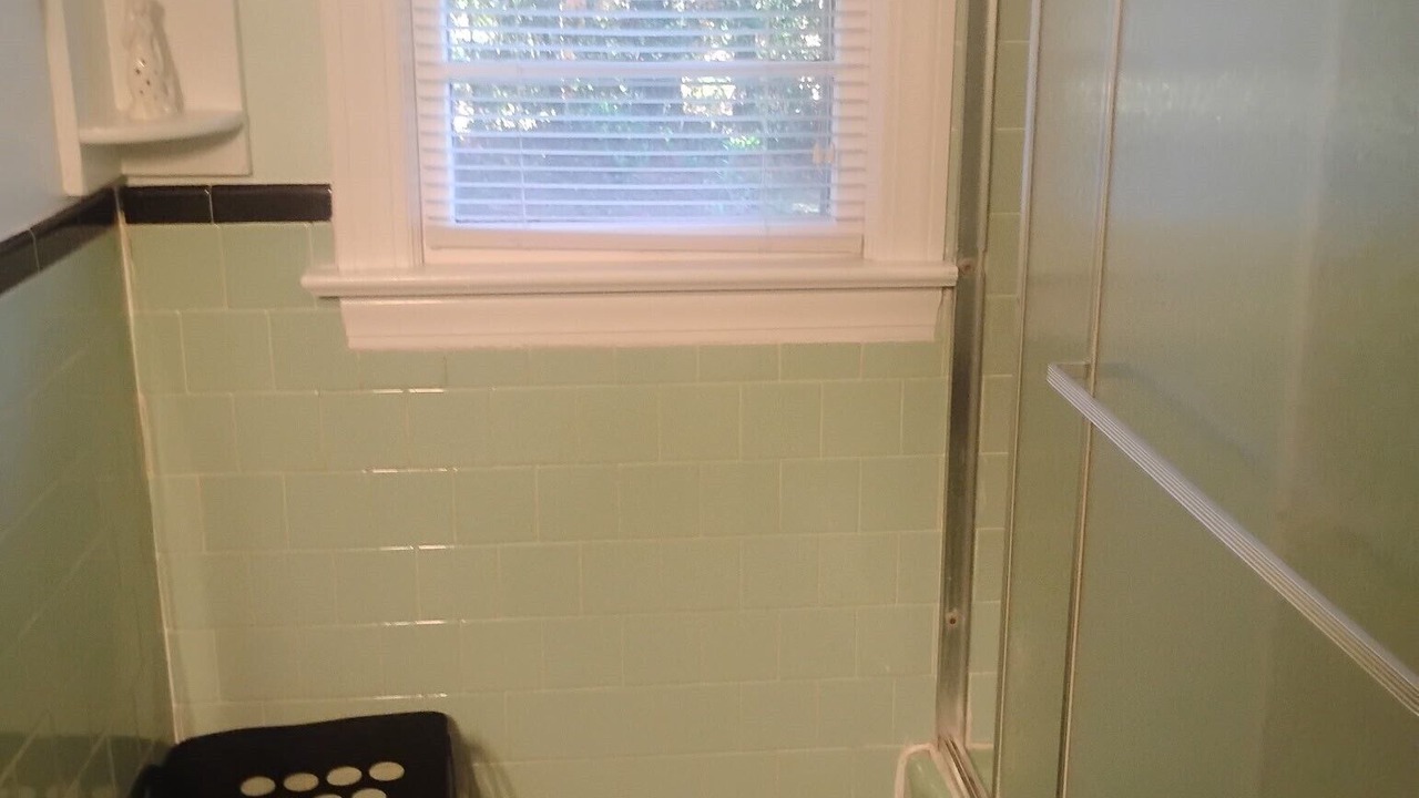 Photo of Bathroom in Washington
