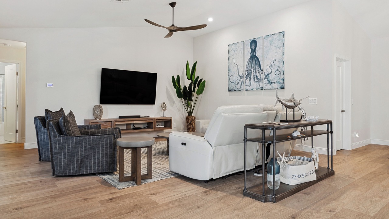 Photo of Livingroom in Tierra Verde