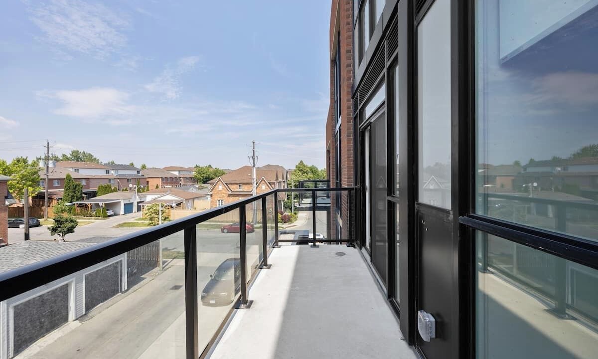 Photo of Patio Balcony in Harwood