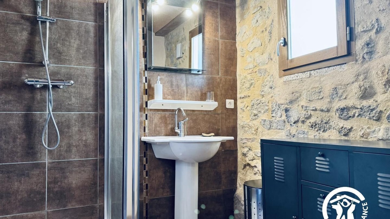 Photo of Bathroom in Talairan