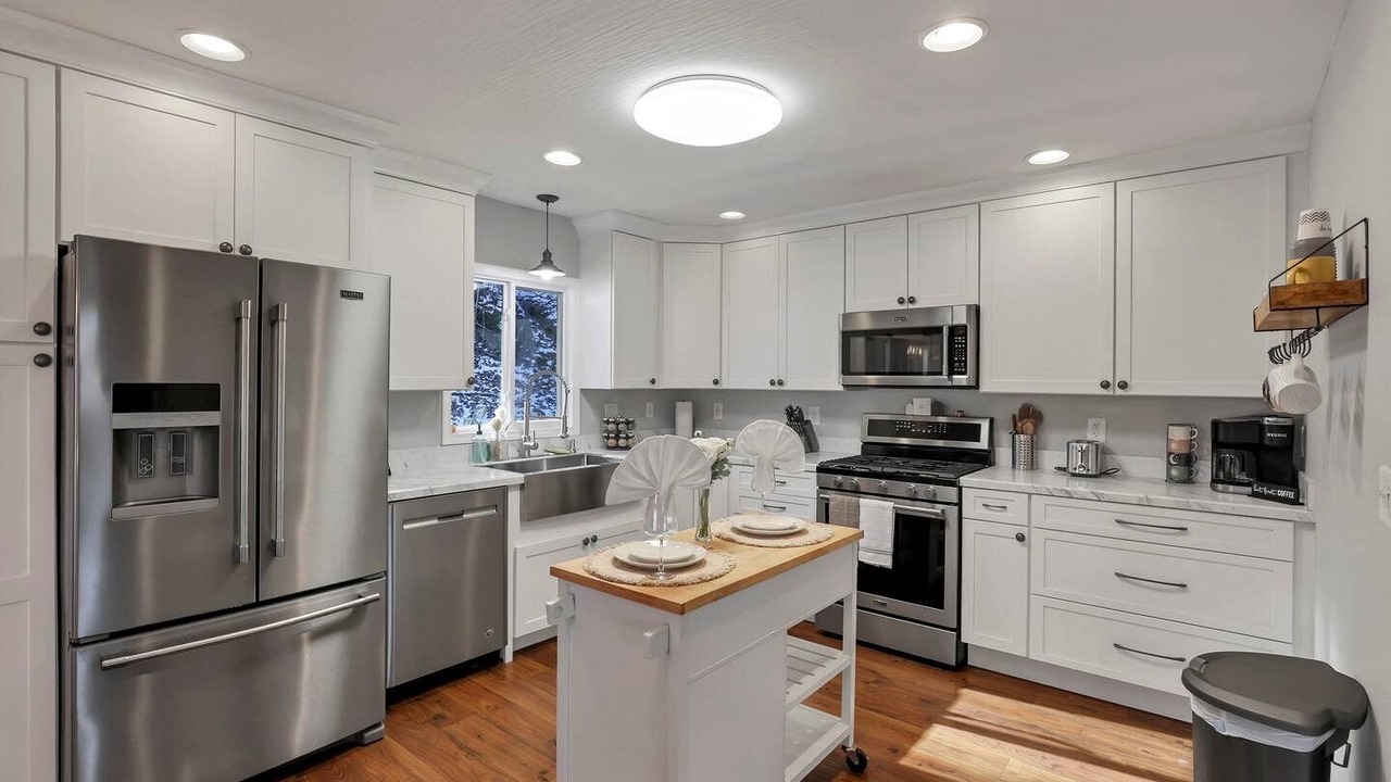 Photo of Kitchen in Sugar Grove