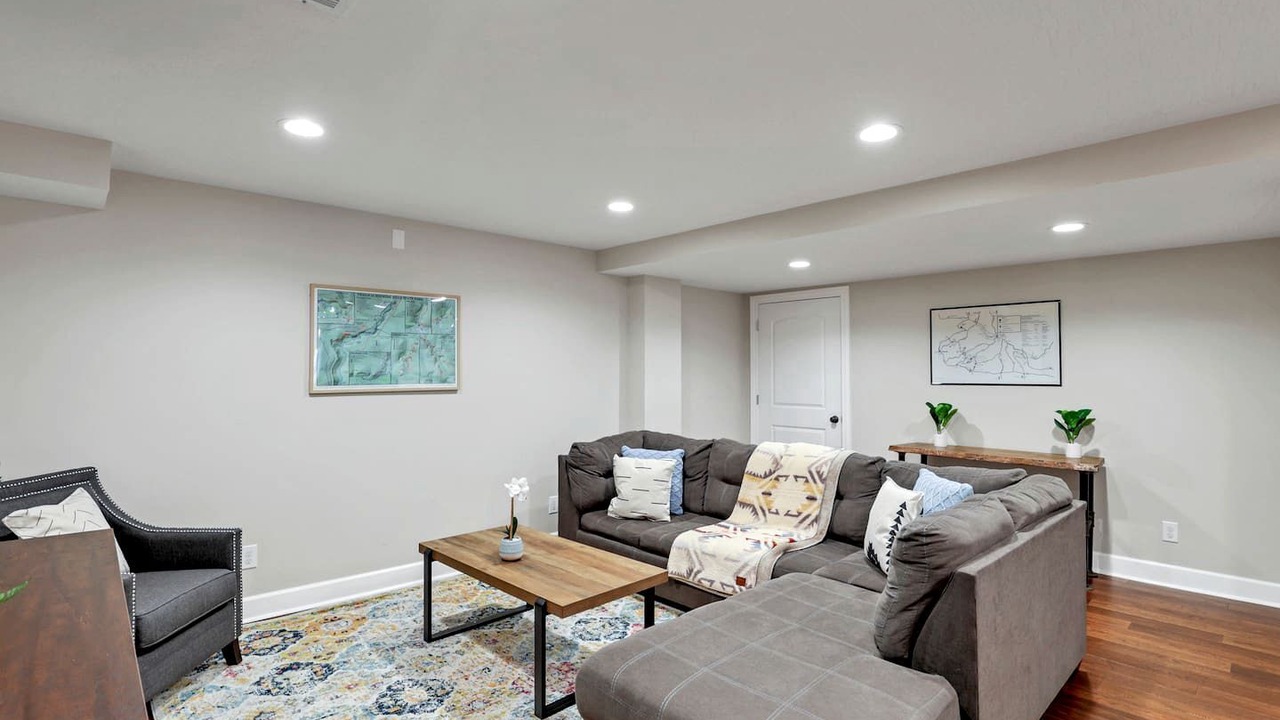 Photo of Livingroom in Sugar Grove