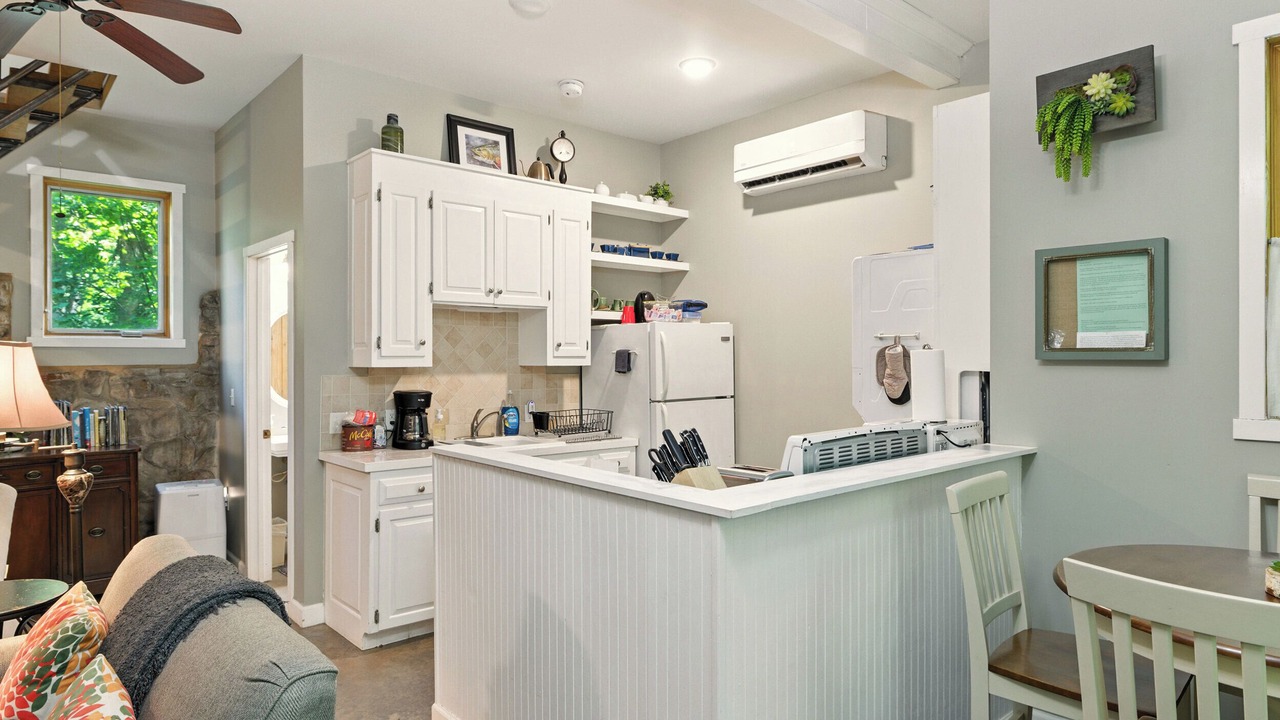 Photo of Kitchen in Rawley Springs