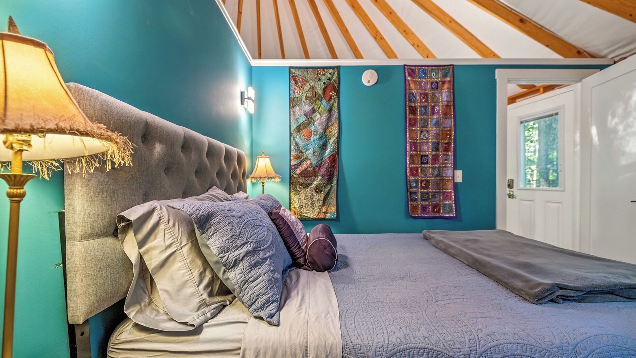 Photo of Bedroom in Rawley Springs