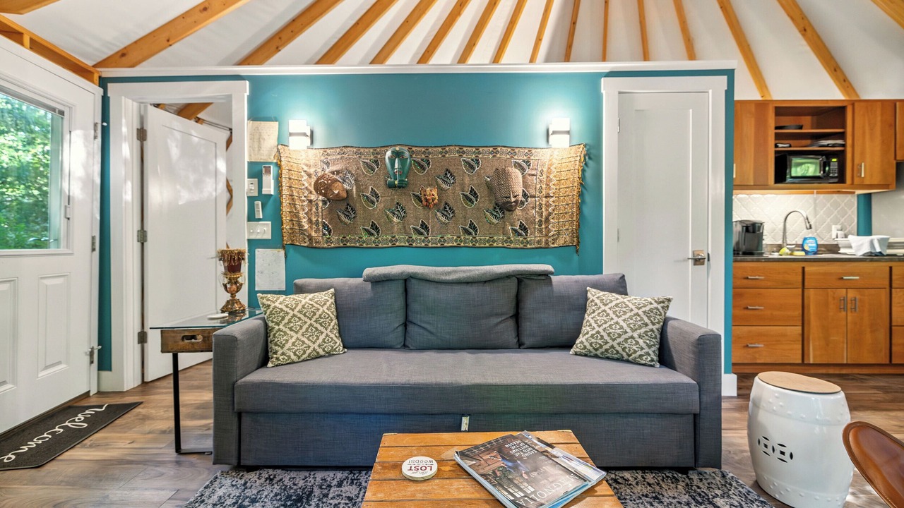 Photo of Livingroom in Rawley Springs