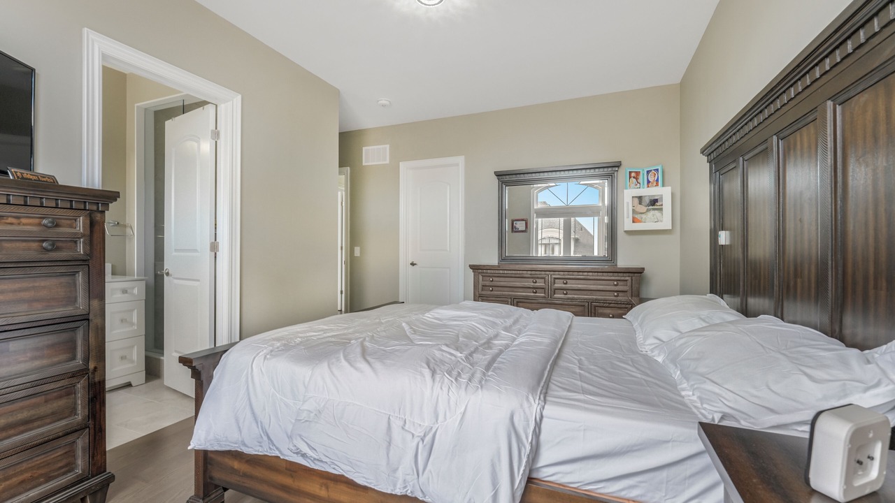 Photo of Bedroom in Caledon