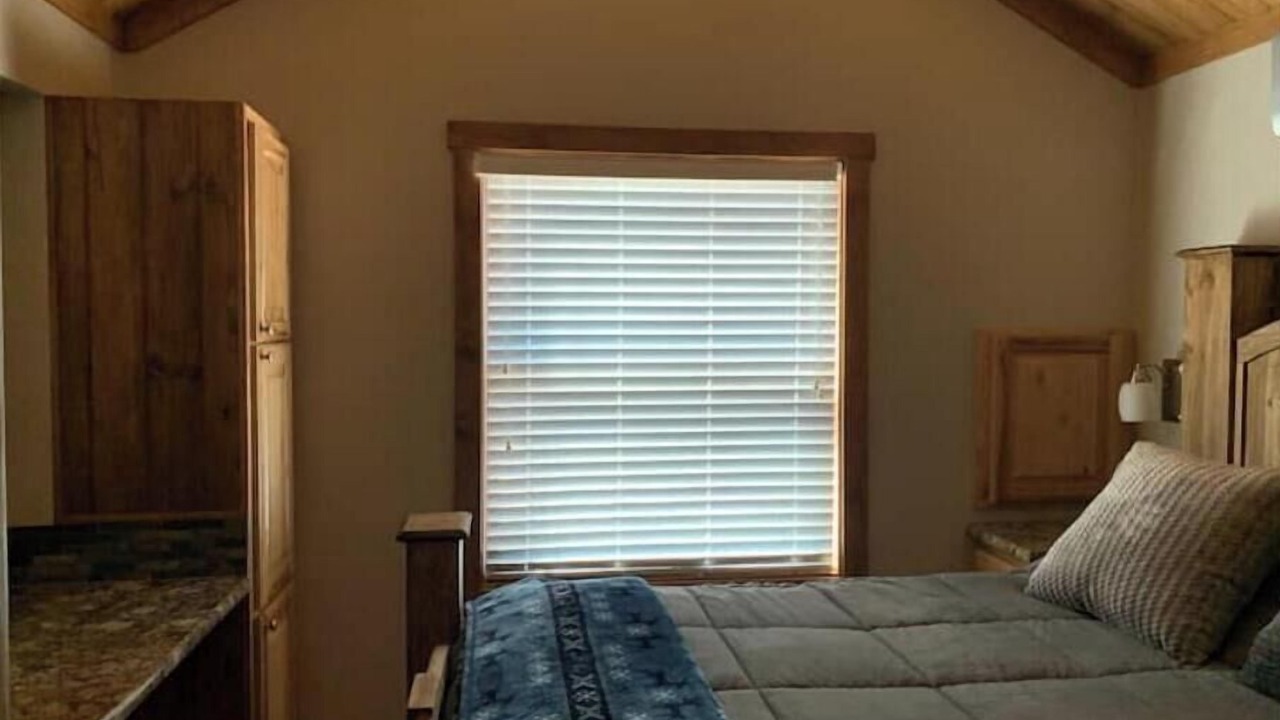 Photo of Bedroom in Gilmer