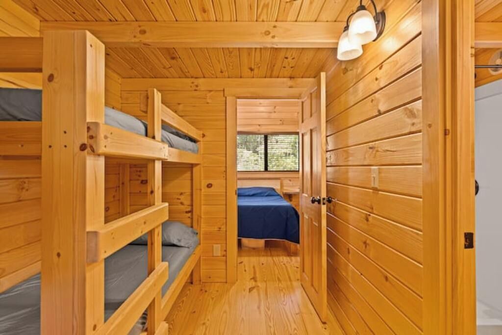 Photo of Bedroom in Gilmer