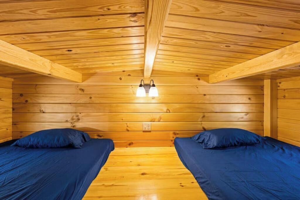 Photo of Bedroom in Gilmer