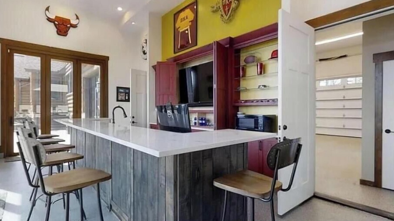 Photo of Kitchen in Lake Shangrila