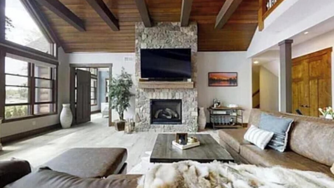 Photo of Livingroom in Lake Shangrila