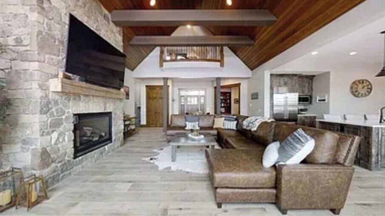 Photo of Livingroom in Lake Shangrila