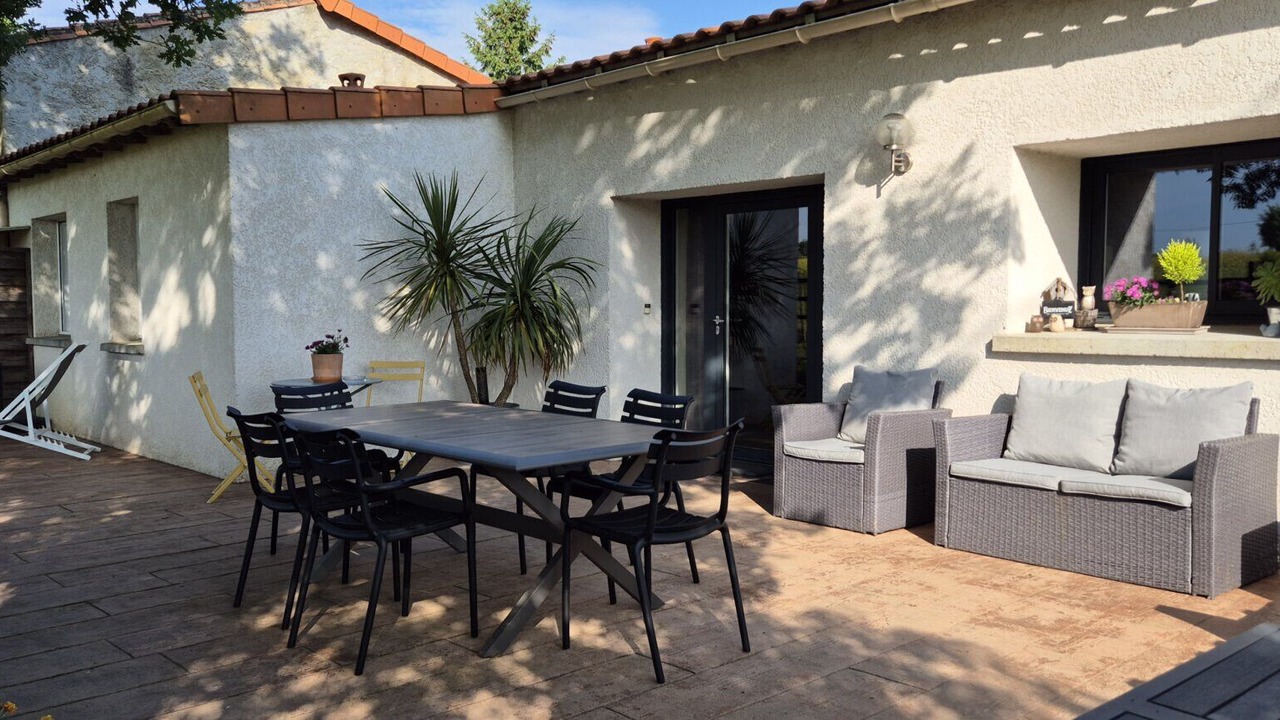 Photo of Outdoor in Bouzille