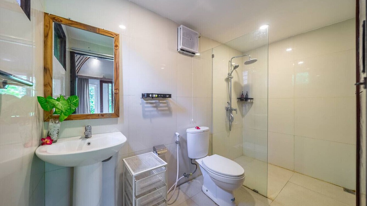 Photo of Bathroom in Singapadu Tengah