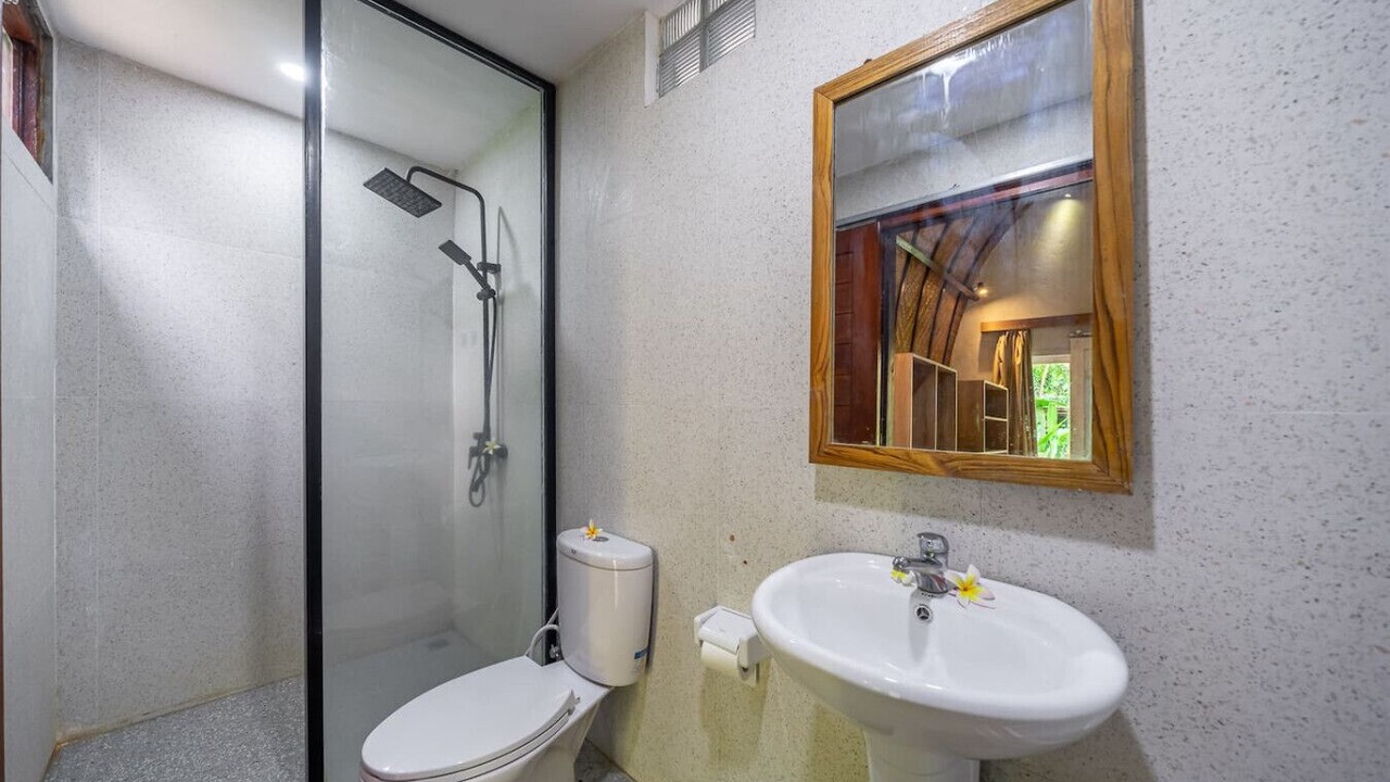 Photo of Bathroom in Singapadu Tengah